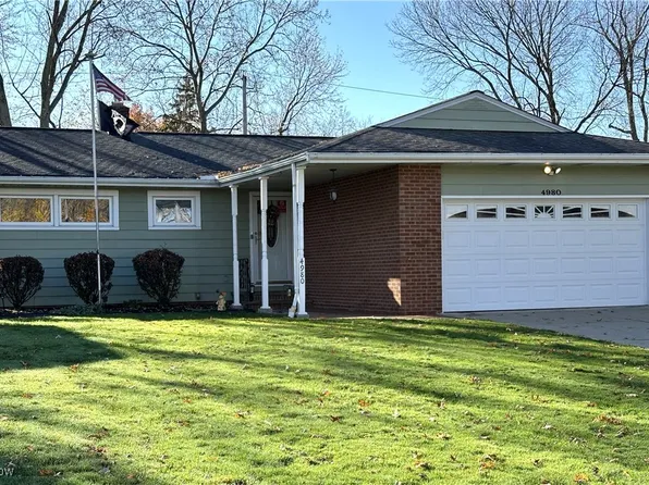 4980 N Sedgewick Rd, Lyndhurst, OH 44124