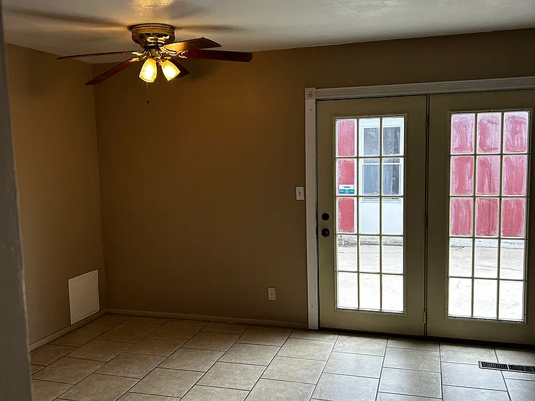 1718 Allentown Rd — Photo 6
