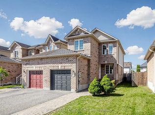 46 Ridwell St, Barrie, ON L4N0W7