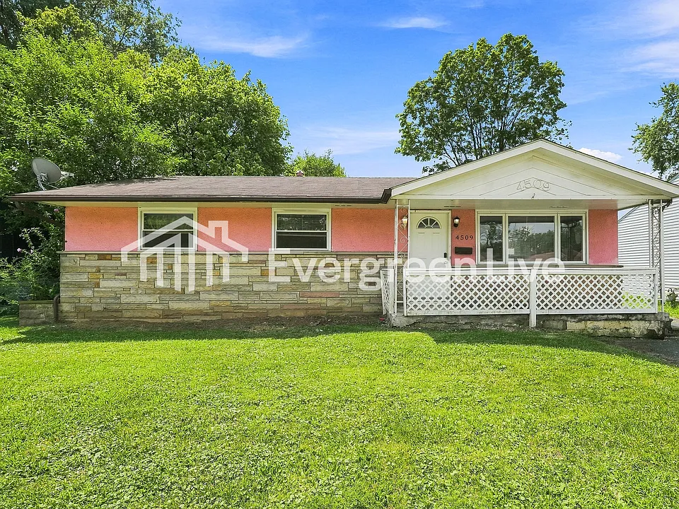 4509 E Livingston Ave