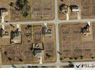 3903 2nd St SW, Lehigh Acres, FL 33976