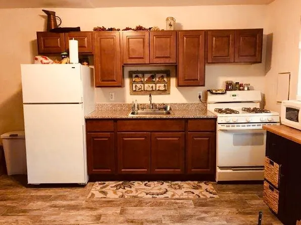 415 Chestnut St, Roselle Park, NJ 07204