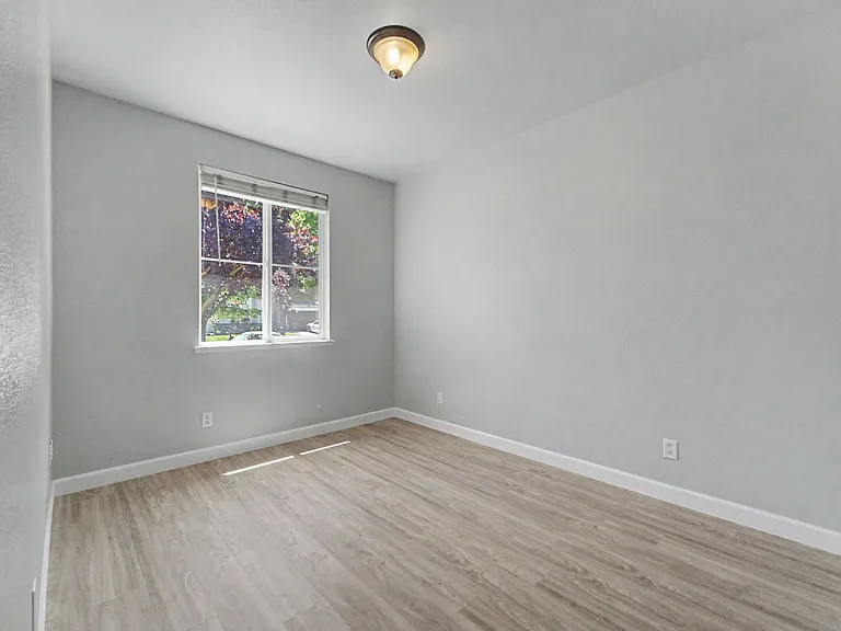 199 Mississippi Dr — Photo 19