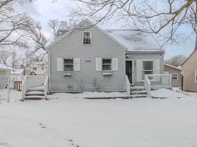 336 Waverly Rd, Eastlake, OH, 44095