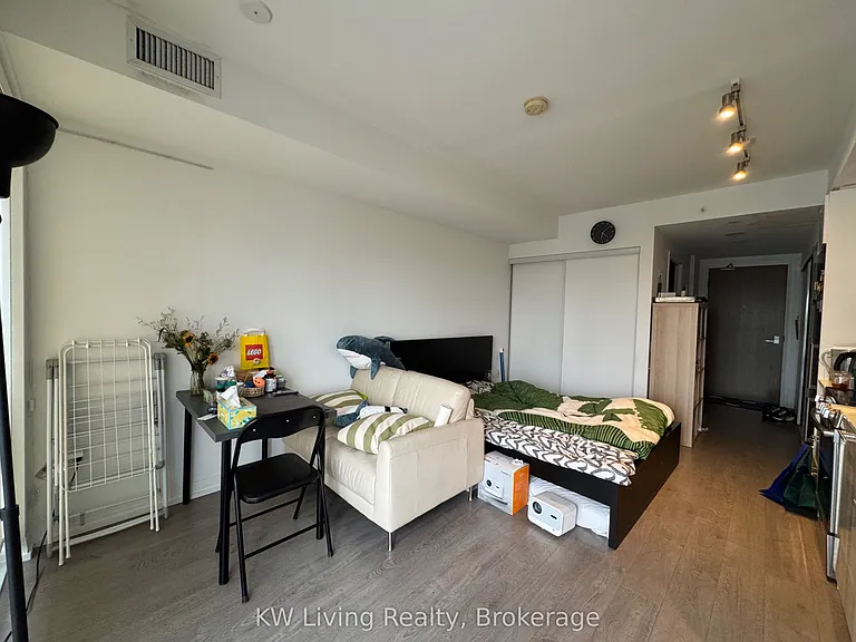 251 Jarvis St #1112 — Photo 10