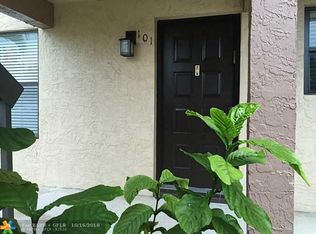 21890 Lake Forest Cir APT 101, Boca Raton, FL 33433