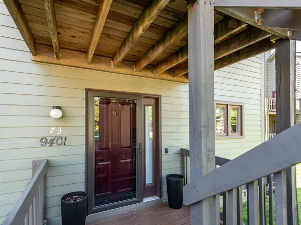 9401 S Pointe Retreat Dr, Bloomington, IN 47401