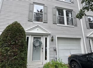 6 Hemingway St, Pittsburgh, PA 15213