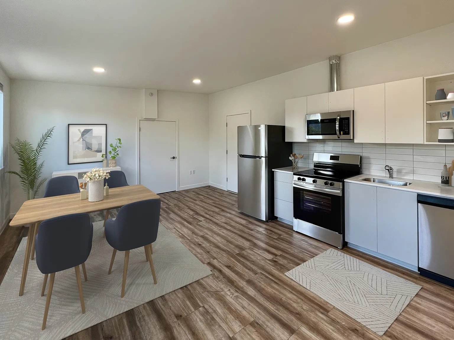 Mission Briar Apartments — Photo 3