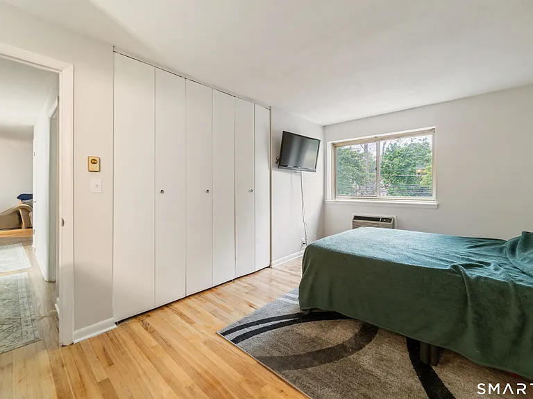 1700 Broadbridge Ave #B33 — Photo 6