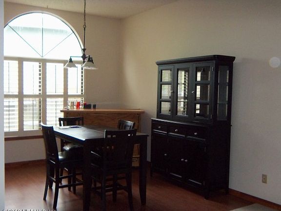 3rd image of 13363 Currituck Dr N