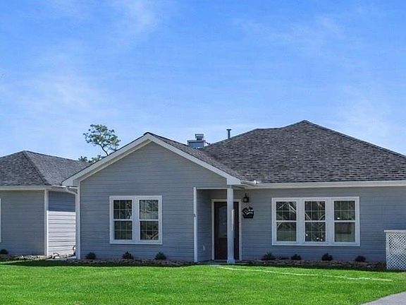 3rd image of 14422 Lakeside Terrace Dr