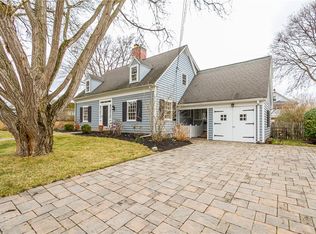 3 Elmbrook Dr, Pittsford, NY 14534