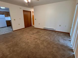 1125 17th Ct #4, Reedsburg, WI 53959