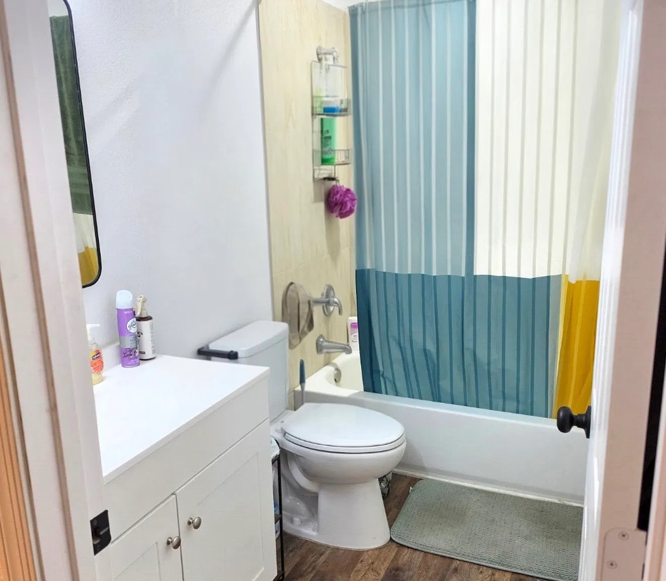 3 bed, 1100 sqft, $1,550 — Photo 3