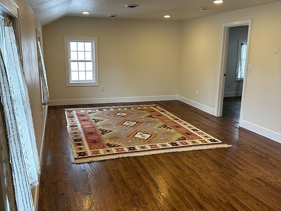 3rd image of 1116 Buffalo St