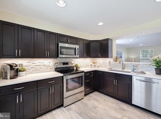 826 Nutmeg Ct, Odenton, MD 21113