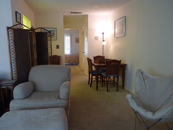 2nd image of 201 Saint Lucie Ln APT 209