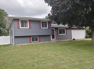 1544 Conant Ct, Mishawaka, IN 46544