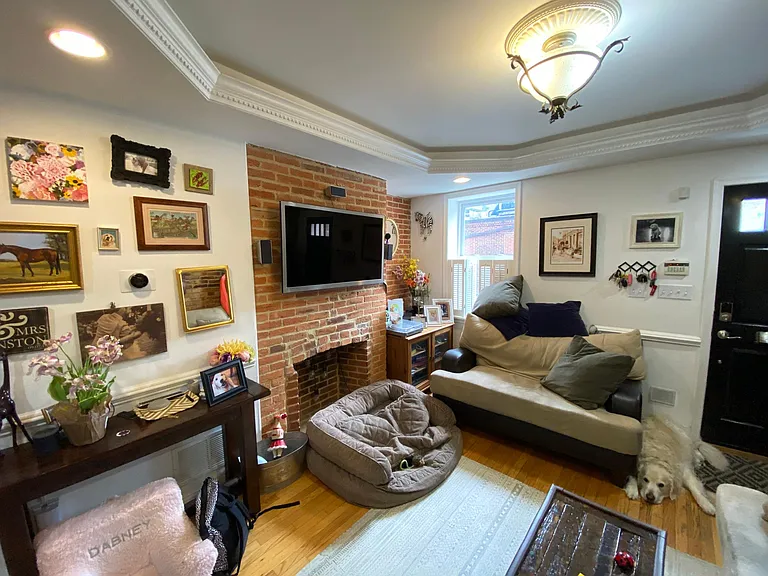 40 Poultney St — Photo 7