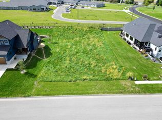 Massman Dr, Decorah, IA 52101