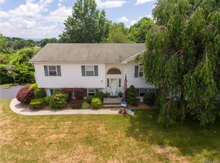 26 Placid Ave, Middletown, NY 10941