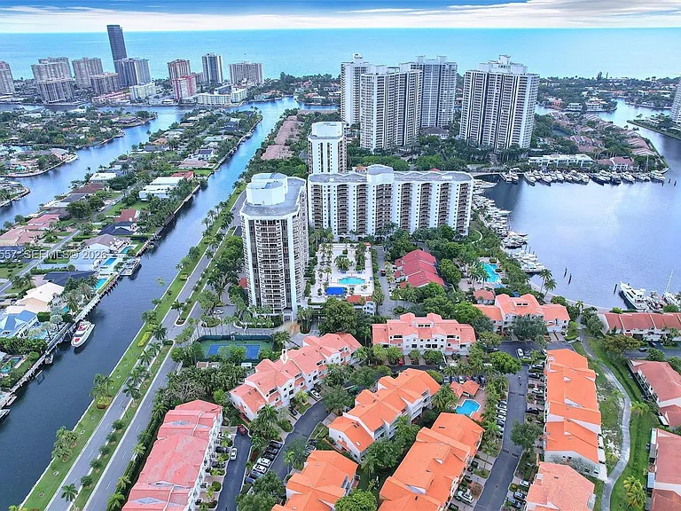 21391 Marina Cove Cir #14-K — Photo 53