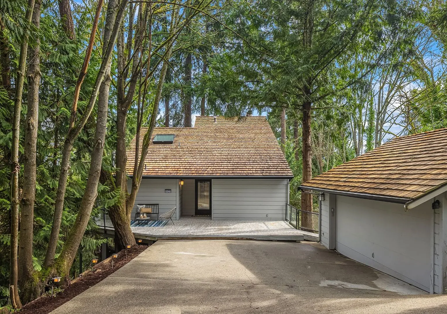 4Bd/2.5Ba Mercer Island Home — Photo 2