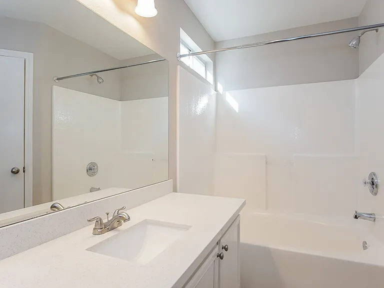 718 Saratoga Springs St — Photo 11