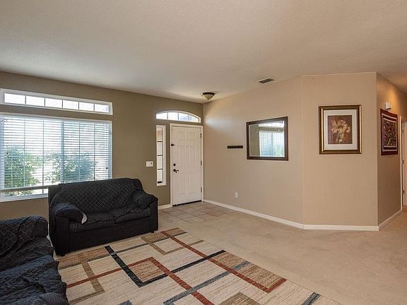 2nd image of 1028 San Pedro Ave