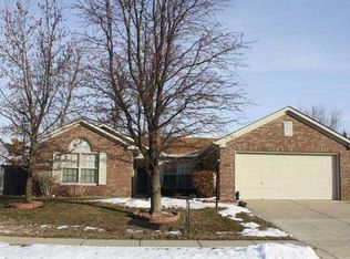 11526 E Boone Dr, Indianapolis, IN 46229