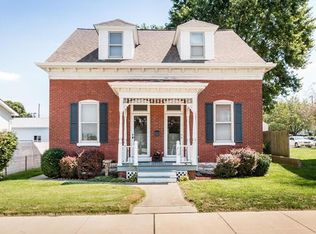 210 S Moore St, Waterloo, IL 62298