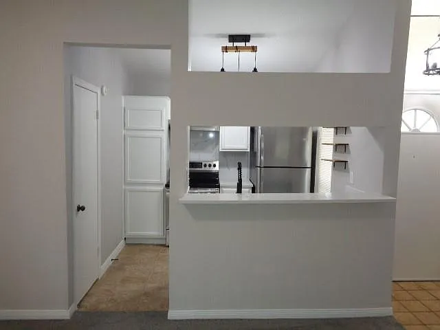 2 bed, 2.0 bath, 1106 sqft, $1,250 — Photo 2