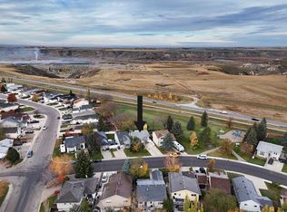 14 E Stafford Rd N, Lethbridge, AB T1H 6C9