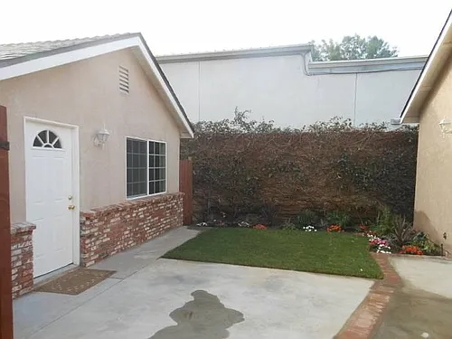 226 E Atara St Photo 1 226 E Atara St Photo 1