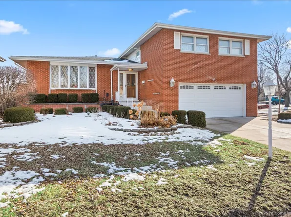 10441 Long Ave, Oak Lawn, IL 60453