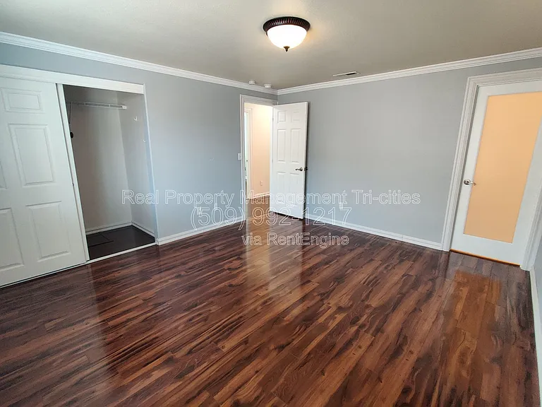 7912 Redonda Dr — Photo 14