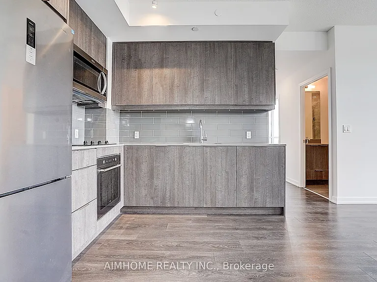 32 Forest Manor Rd #2105 — Photo 6