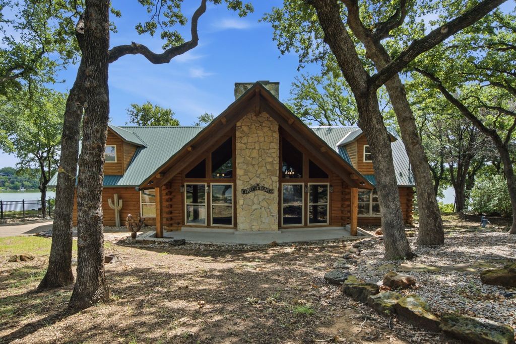 402 Lake Point Dr, Gordon, TX - View 3