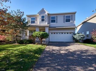 5305 Empire Ln N, Plymouth, MN 55446