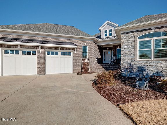 4th image of 1304 Wingfield Court