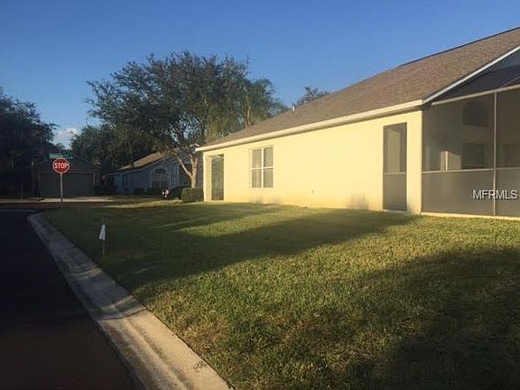 3rd image of 1360 Rebecca Dr