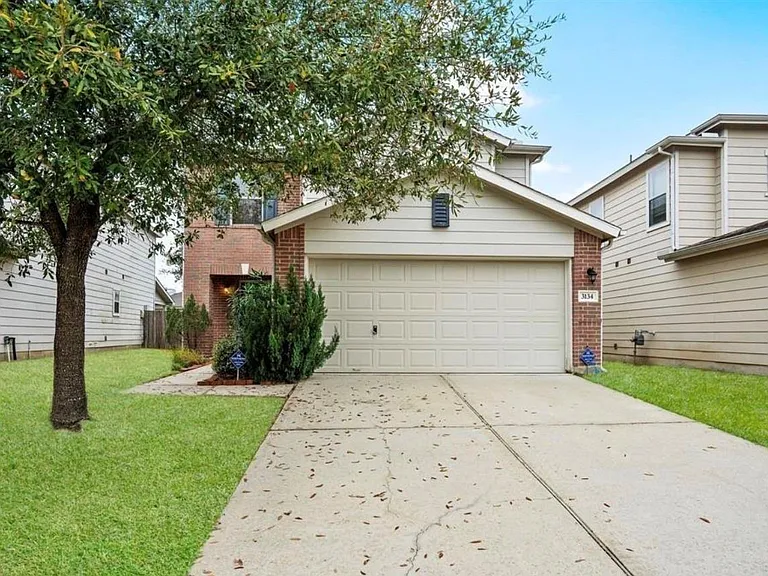 3134 Ribbon Creek Way — Photo 2