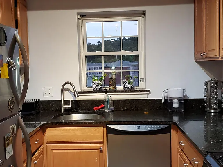 150 Kenrick St #4 — Photo 16