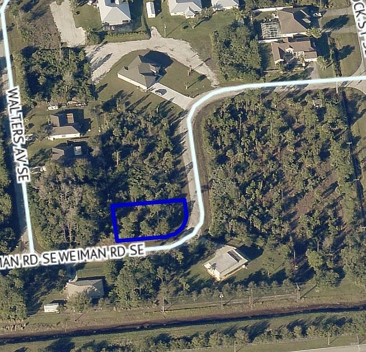 2nd image of 1657 Walters Ave SE