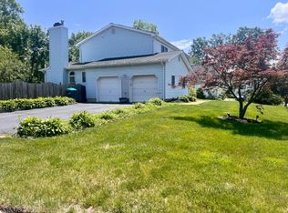 104 Rohill Rd, Hillsborough, NJ 08844