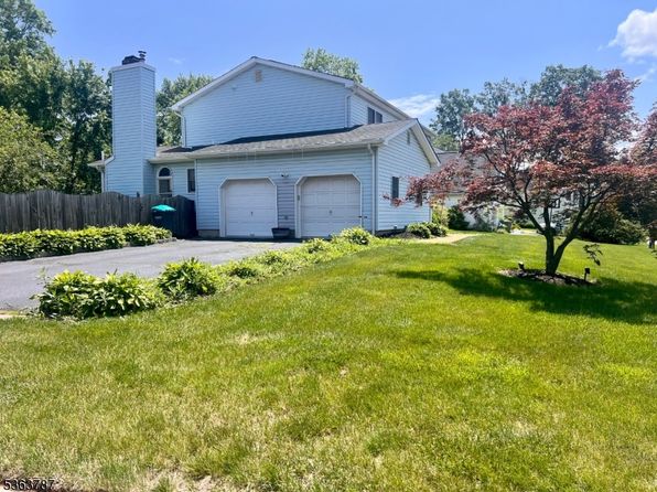 104 Rohill Rd