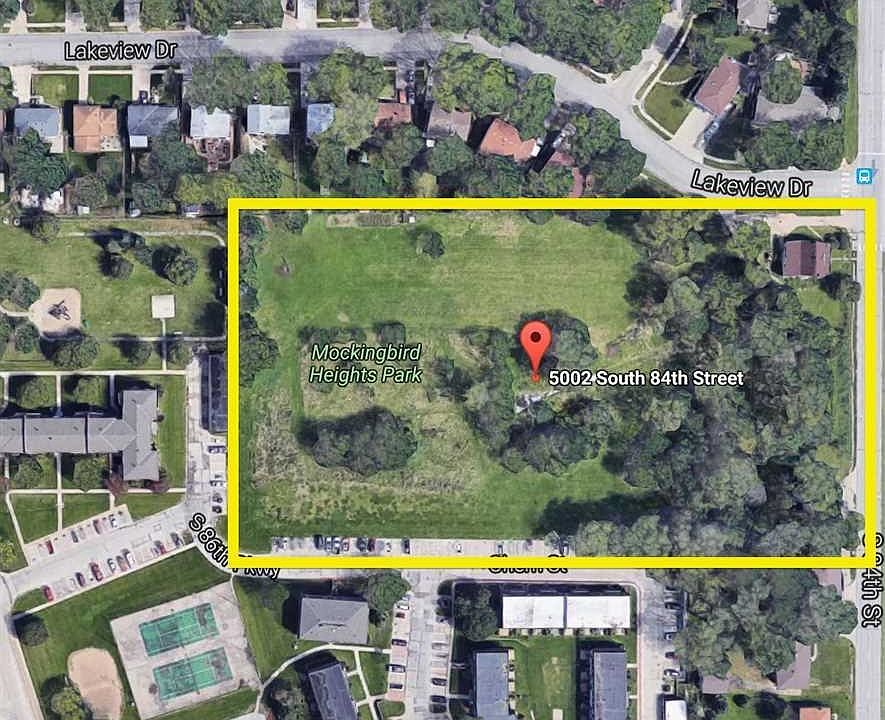 1st image of 5002 S 84th St