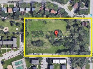 5002 S 84th St, Omaha, NE 68127