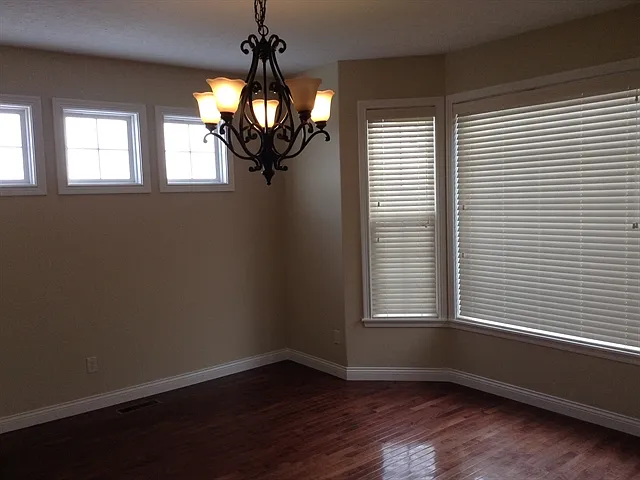 1060 Arbor Springs Dr — Photo 4